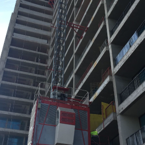 ASCENSORES DE OBRA 1